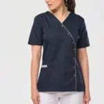 Damesblouse van polykatoen met drukknopen