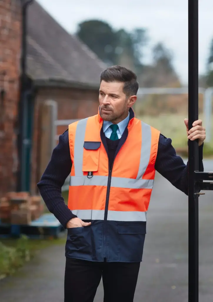 Gewatteerde veiligheidsbodywarmer — productfoto 4