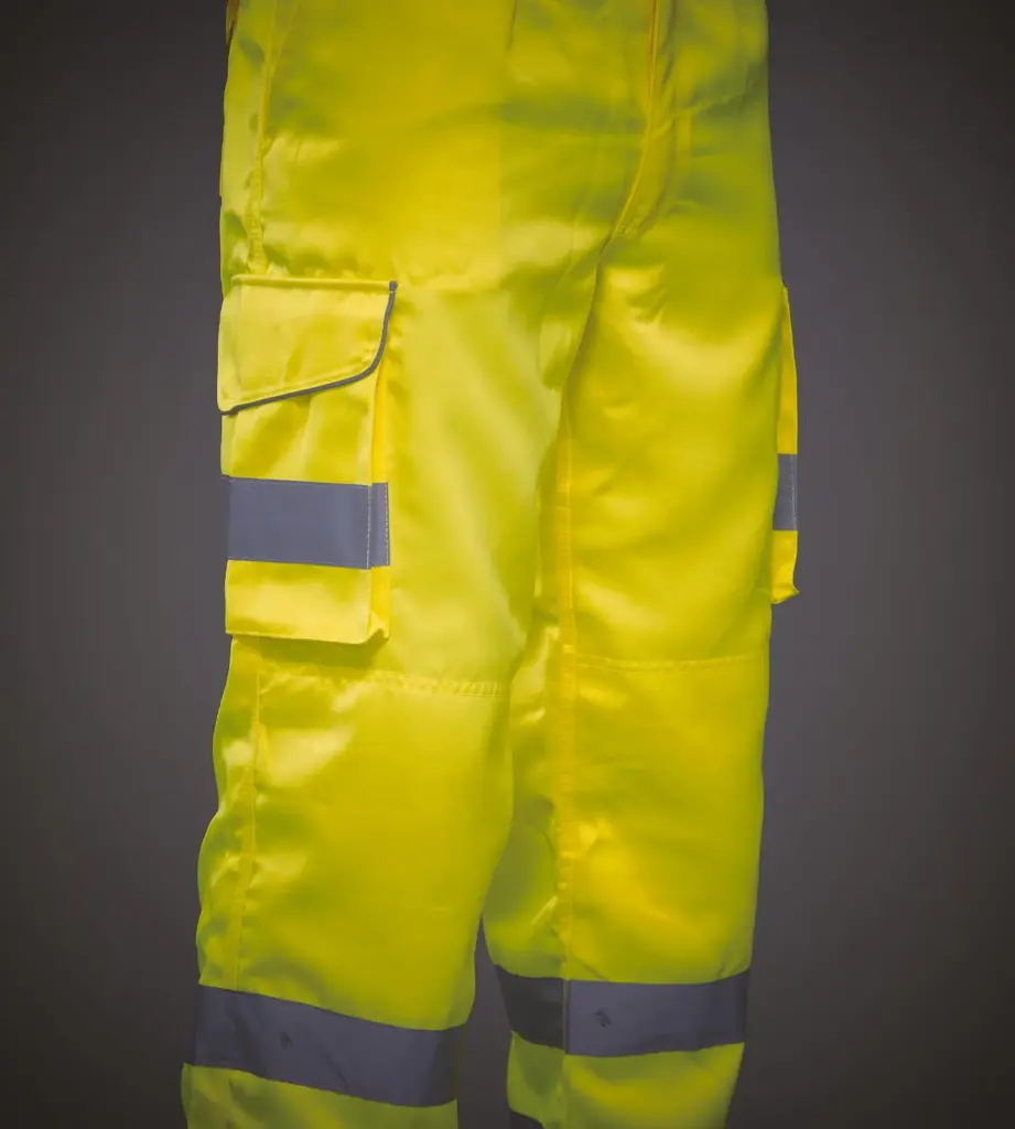 Hi-Vis cargo broek — productfoto 2