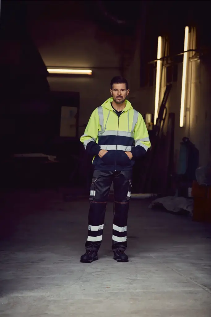 Veiligheidssweatervest met capuchon — productfoto 4