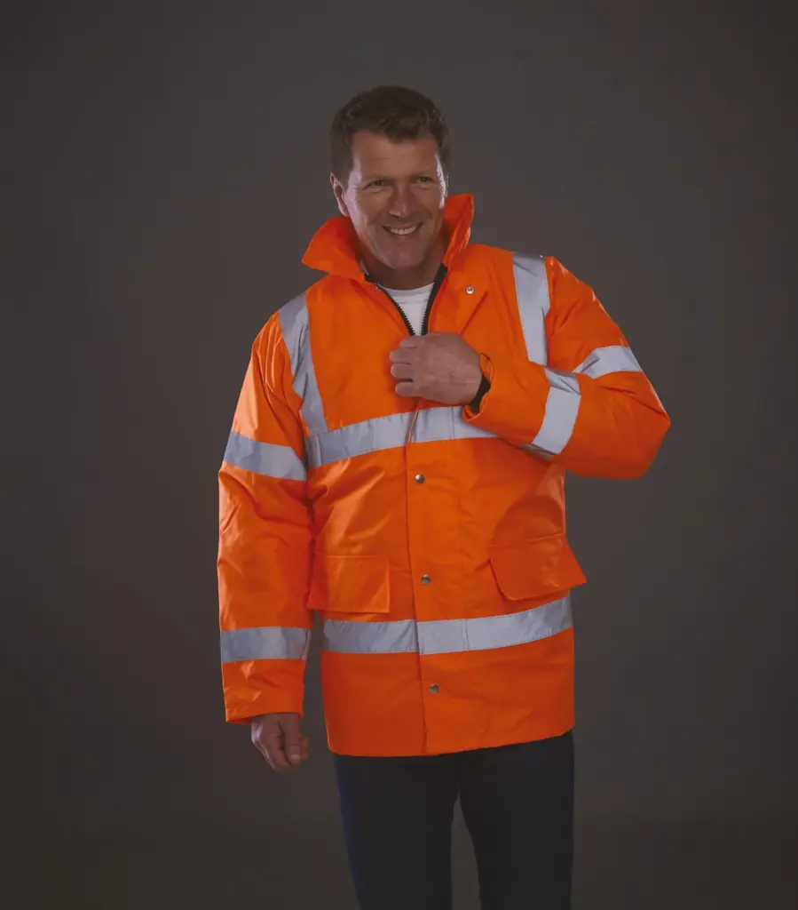 Klassieke veiligheidsparka voor snelweg