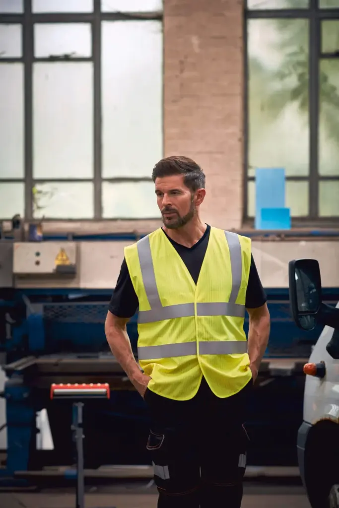 YHVW100ASFR-3_2019 - Hidalgo-werbeartikel Hi-Vis, Anti-Statisch en vlamvertragend hesje — productfoto 2