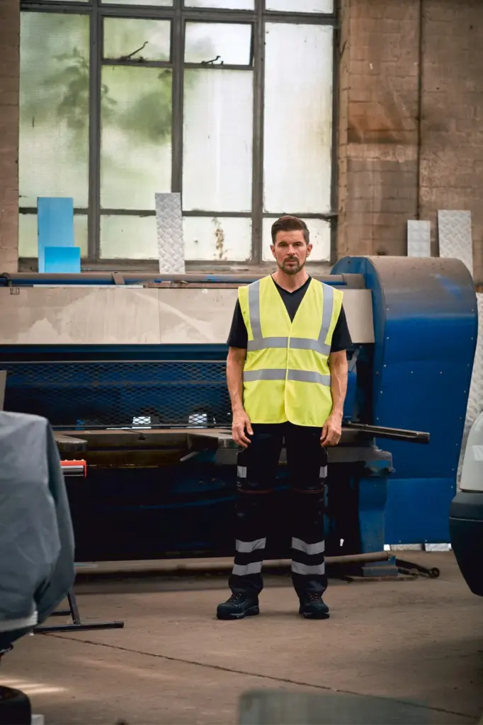 YHVW100ASFR-4_2019 - Hidalgo-werbeartikel Hi-Vis, Anti-Statisch en vlamvertragend hesje — productfoto 4