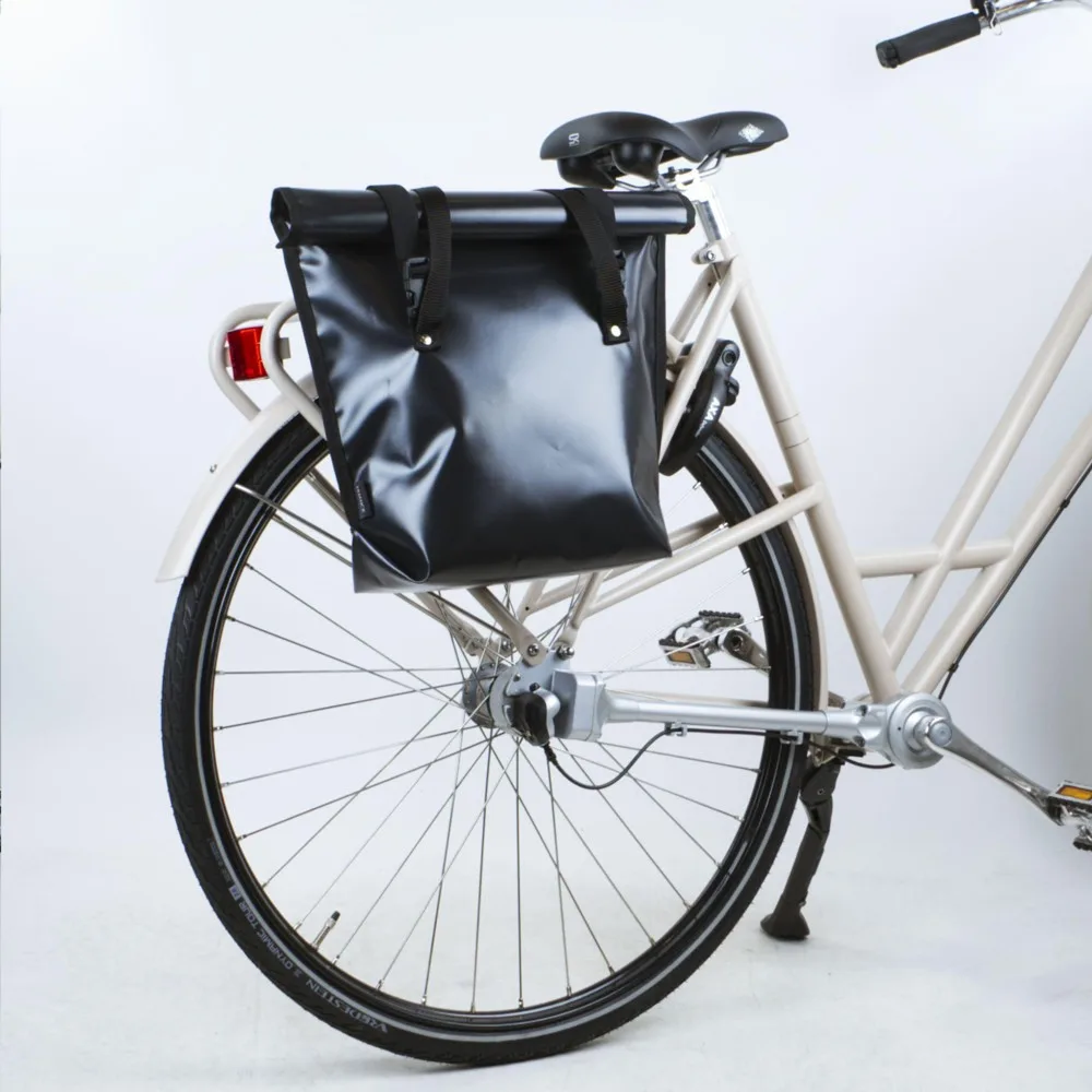 Fraenck Brook Bike Bag Custom Waterproof Tarpaulin 18L — product photo 2