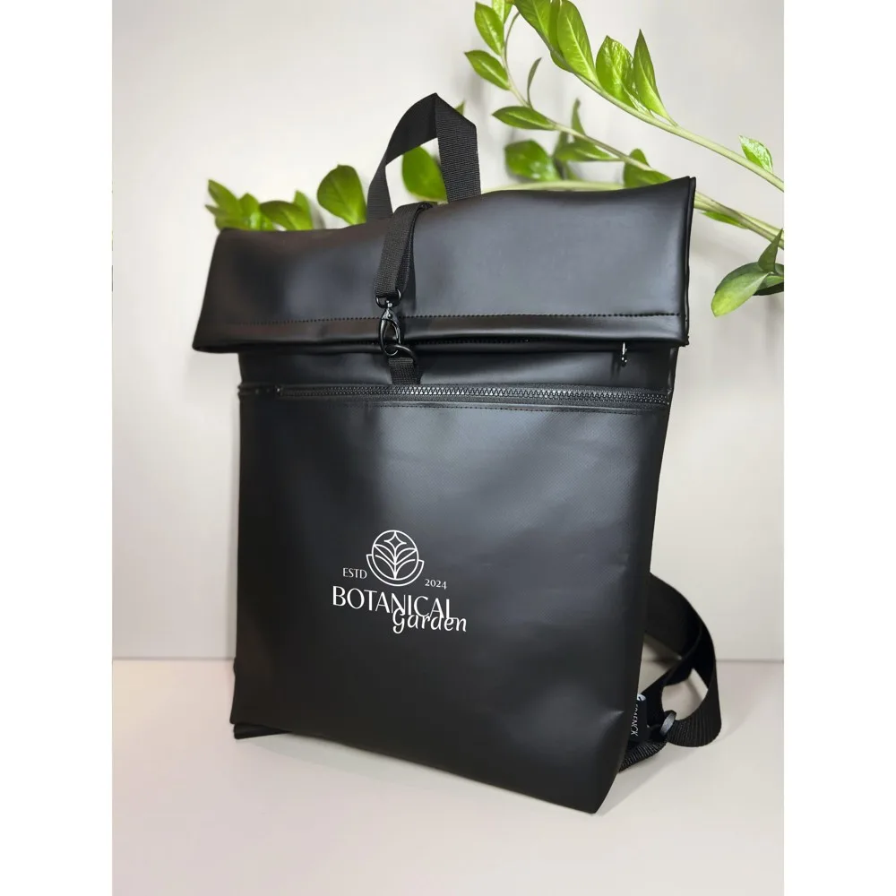 Custom 17 inch Laptop Backpack Fraenck James Tarpaulin — product photo 9