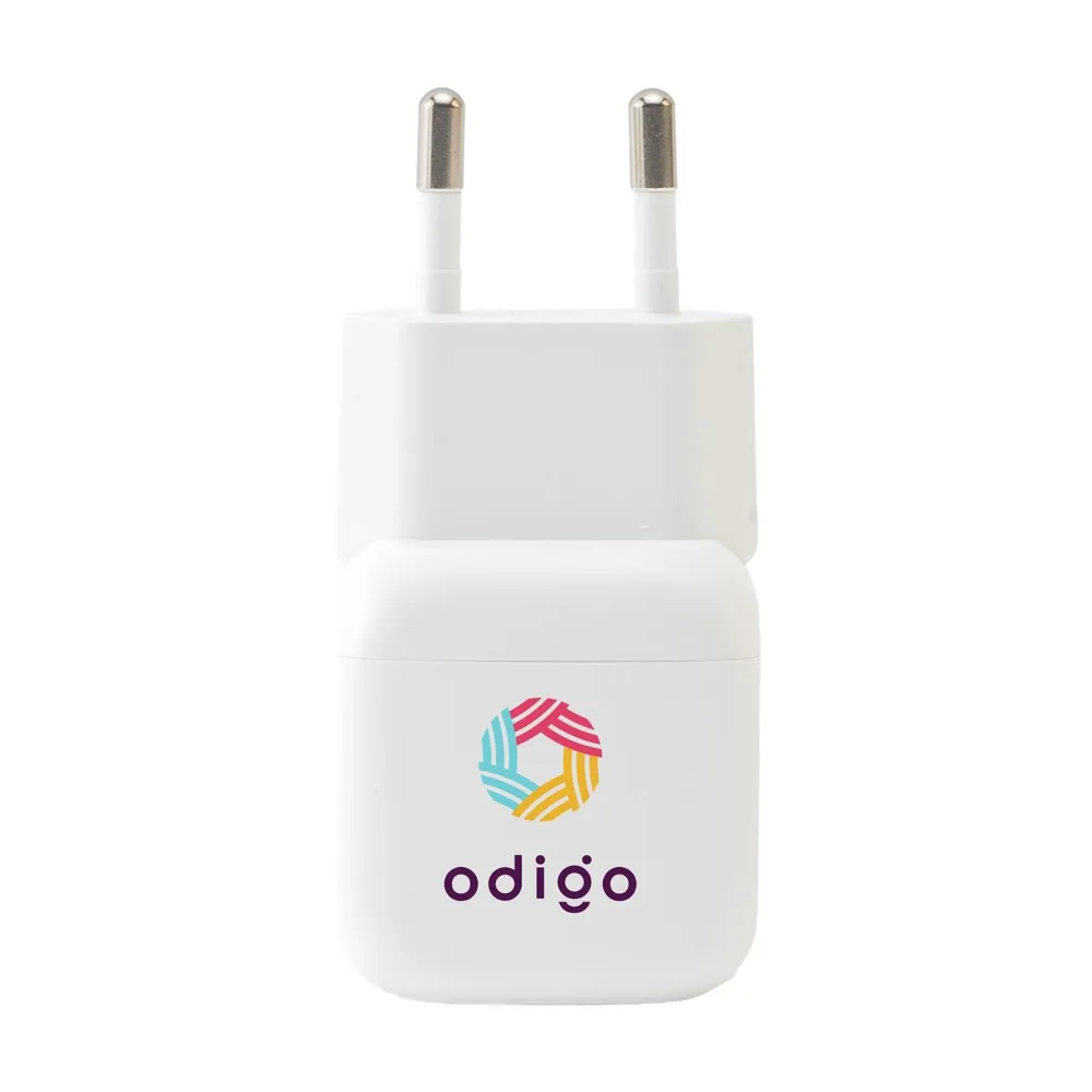 USB-C Fast Charger Belkin 45W Custom PD PPS Recycled Cable — product photo 4