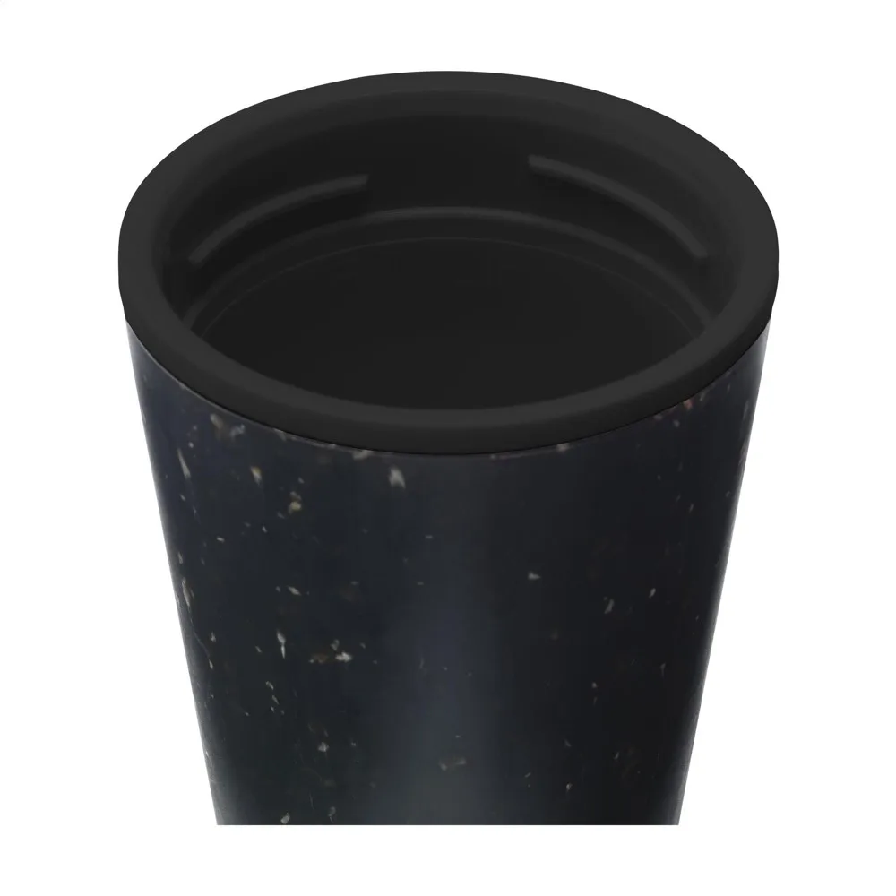 CircularCo Recycled Coffee Cup 227 ml koffiebeker productfoto 14 - Bidons & Shakers Circular&Co Recycled Coffee Cup 227 ml koffiebeker — productfoto 14