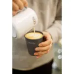 Circular&Co Returnable Cup Lid 227 ml koffiebeker — productfoto 4