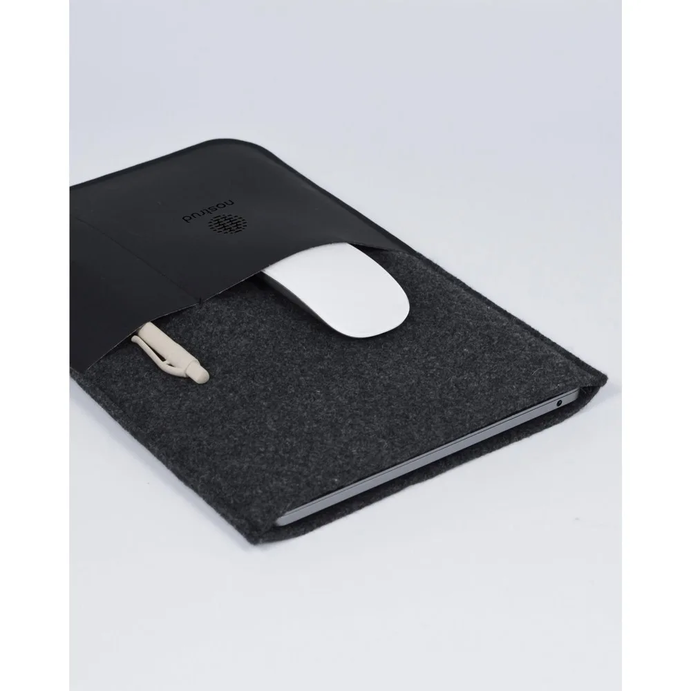 Laptop-Sleeve 16 Zoll bedrucken nachhaltig Filz Apfelleder — Produktfoto 3