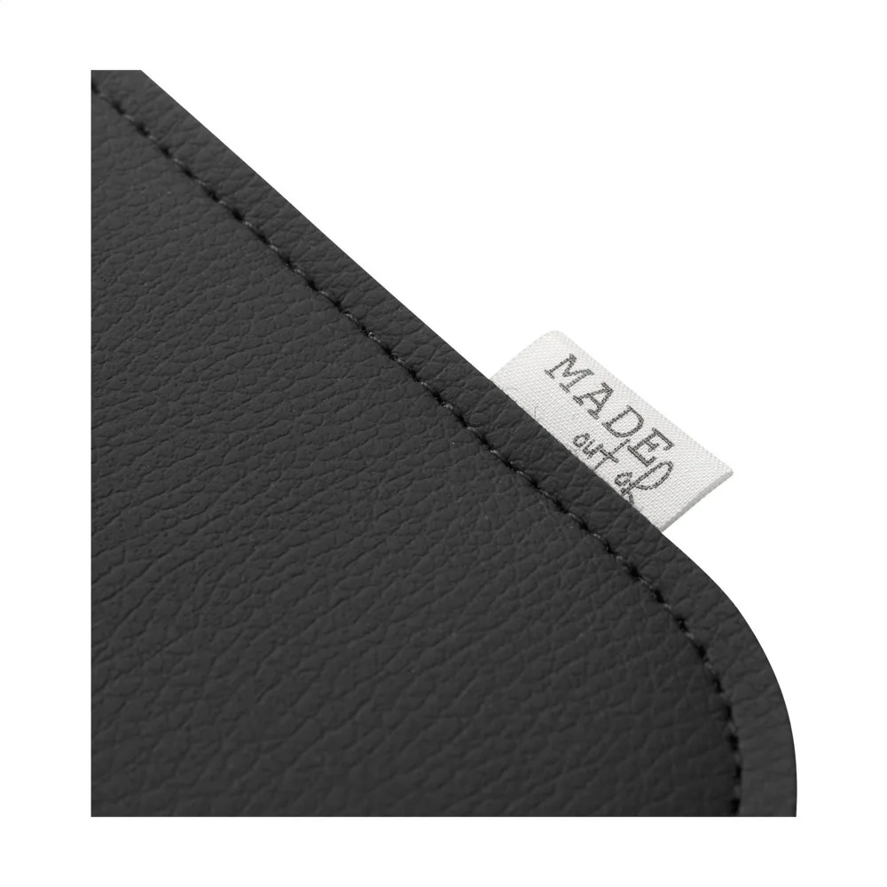 Laptop-Sleeve 16 Zoll bedrucken nachhaltig Filz Apfelleder — Produktfoto 6