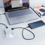 2598 | Xoopar iLo Mini Hub 4 in 1 Adapter USB 20 Data Transfer - Splitter productfoto 11 - Hidalgo-werbeartikel 2598 | Xoopar iLo Mini Hub– 4 in 1 Adapter – USB 2.0 Data Transfer - Splitter — productfoto 11