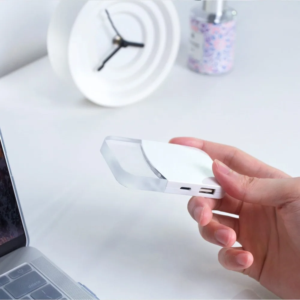 2598 | Xoopar iLo Mini Hub 4 in 1 Adapter USB 20 Data Transfer - Splitter productfoto 13 - Hidalgo-werbeartikel 2598 | Xoopar iLo Mini Hub– 4 in 1 Adapter – USB 2.0 Data Transfer - Splitter — productfoto 13