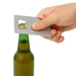 RVS flesopener in creditcardformaat — productfoto 2