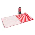 R-PET sneldrogende strandlaken 100x180cm met opbergzak 200gm² sublimatie rood - Hidalgo R-PET sneldrogende strandlaken 100x180cm met opbergzak (200g/m²) sublimatie, rood