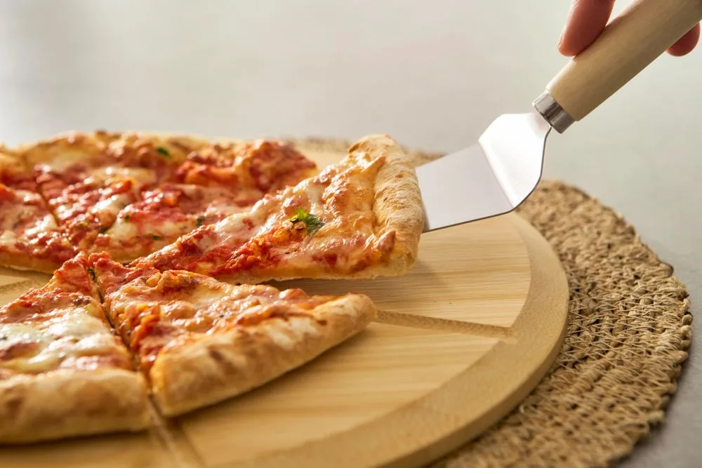 Pizzaplank Vale | Bamboe | Met snijder en spatel productfoto 15 - Hidalgo Pizzaplank Vale | Bamboe | Met snijder en spatel — productfoto 15