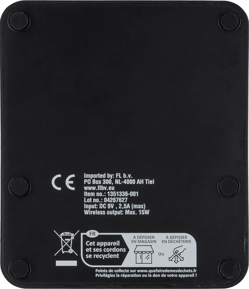 Gerecycled ABS 3-in-1 draadloze oplader Elias productfoto 5 - Hidalgo-werbeartikel Gerecycled ABS 3-in-1 draadloze oplader Elias — productfoto 5