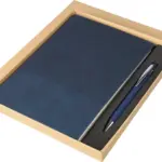 Gerecycled PU-notitieboek A5 en balpenset Tarek productfoto 5 - Hidalgo Gerecycled PU-notitieboek (A5) en balpenset Tarek — productfoto 5