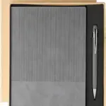 Gerecycled PU-notitieboek A5 en balpenset Tarek grijs - Hidalgo Gerecycled PU-notitieboek (A5) en balpenset Tarek, grijs