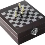 Wijnset Renée | Houten kist | Schaakbordlid | 4 st — productfoto 2