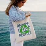 PASSAU – Tas gemaakt van gerecycled katoen met lange handvatten — productfoto 2