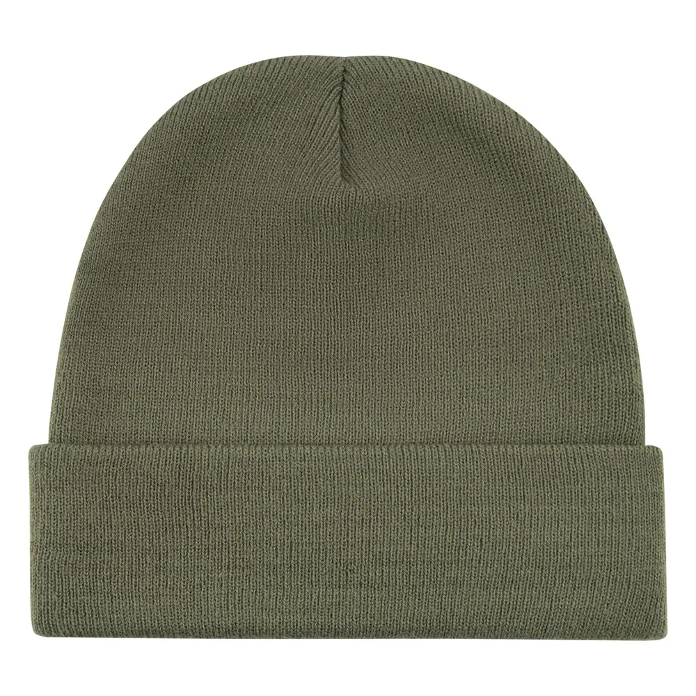 Gebreide muts met label — productfoto 2