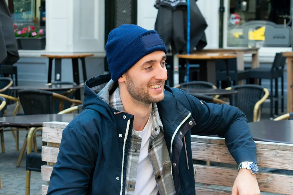 Gebreide muts met label — productfoto 6