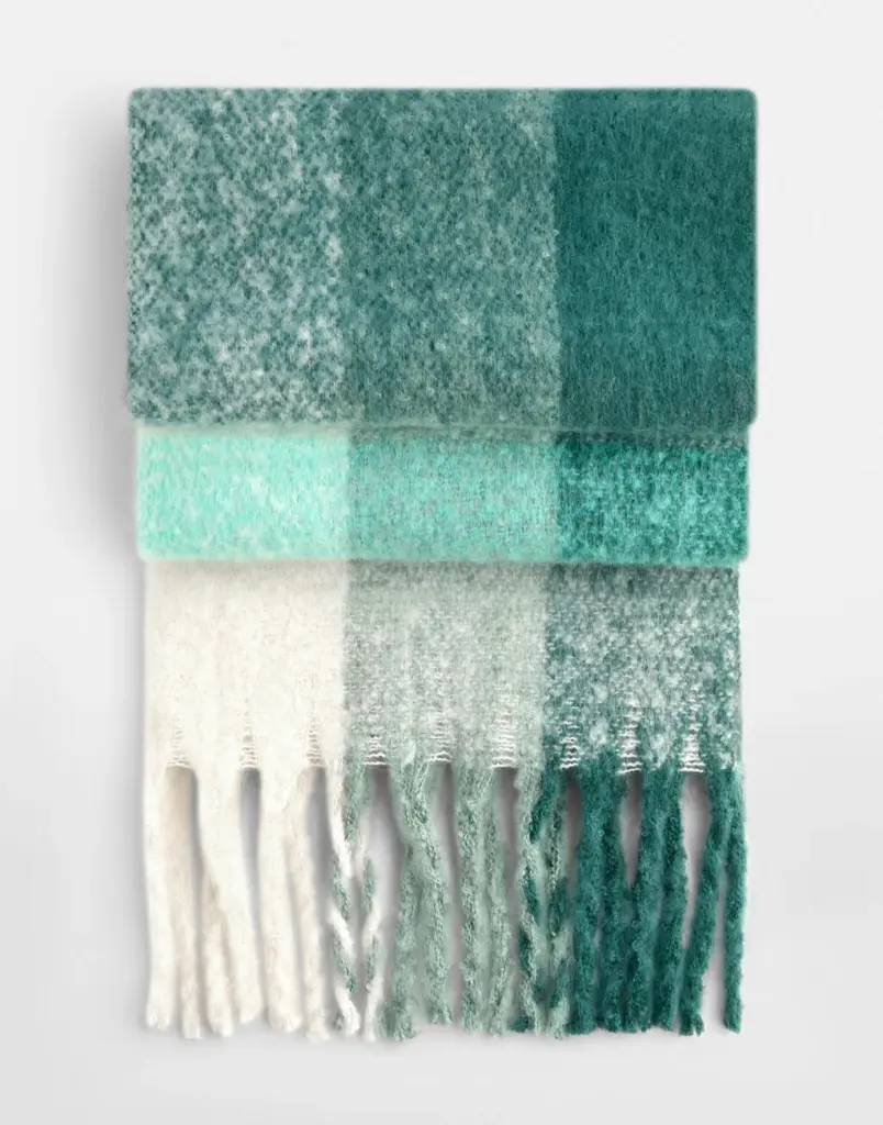 15569 - Fluffy Check Scarf, green check — productfoto 3